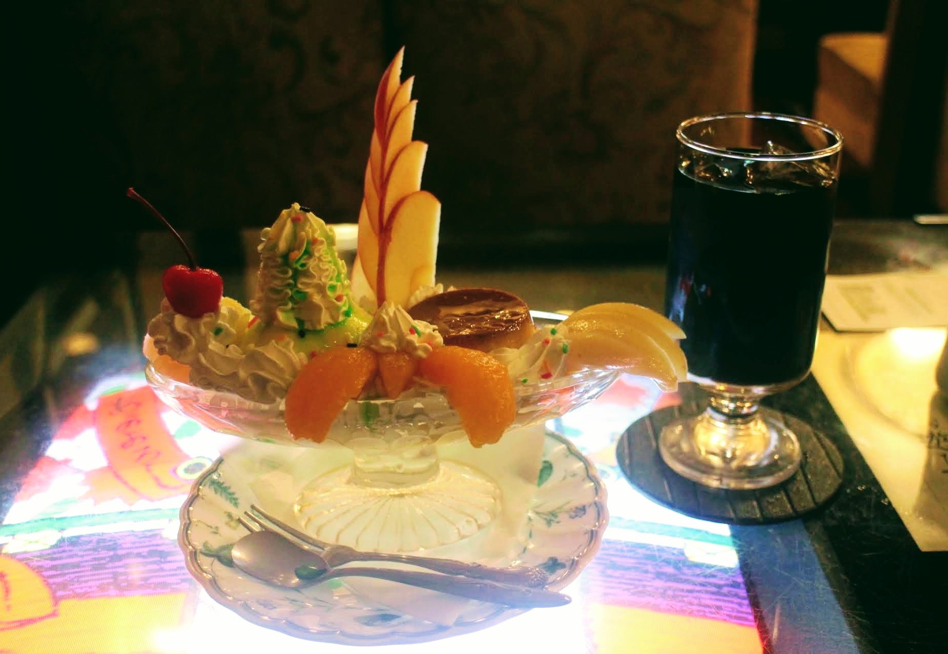 【東武練馬】昭和レトロすぎじゃない！？「喫茶 ボタン」でプリンアラモードを食べる。【レトロゲーム機あり】