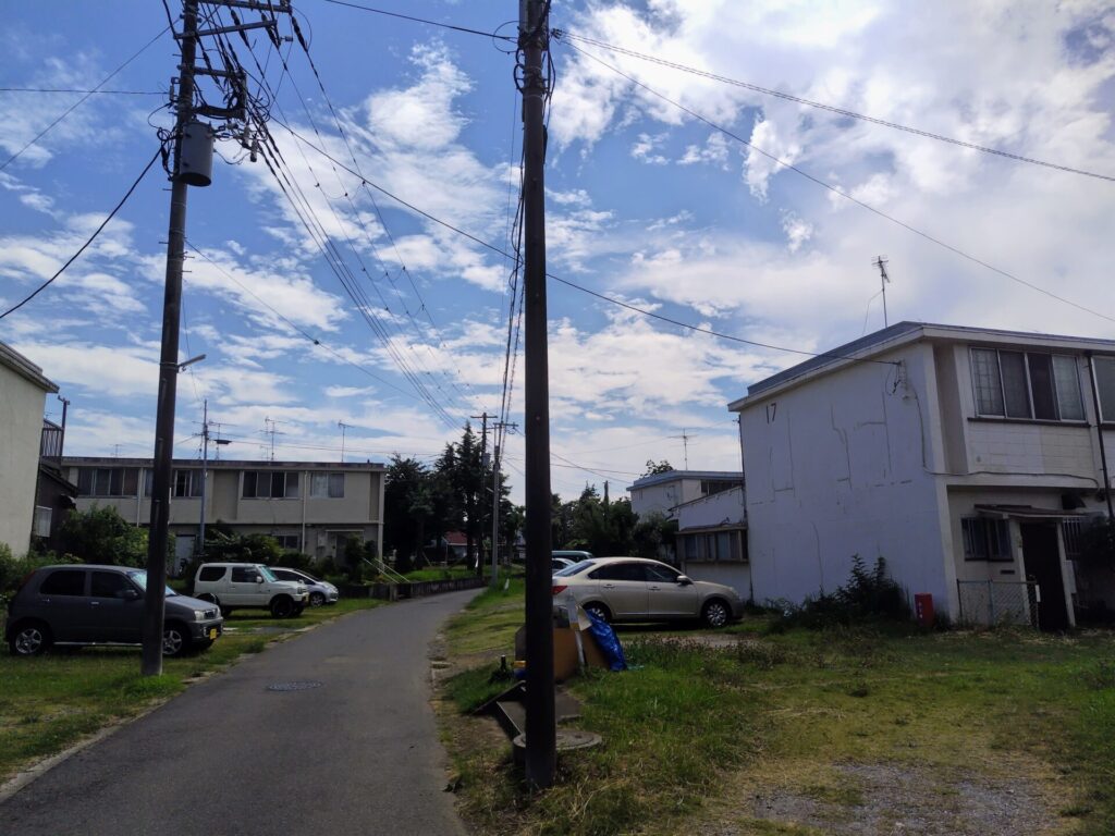 昭和レトロ研究所　集合住宅発祥の地に建つ　「八千代台団地」