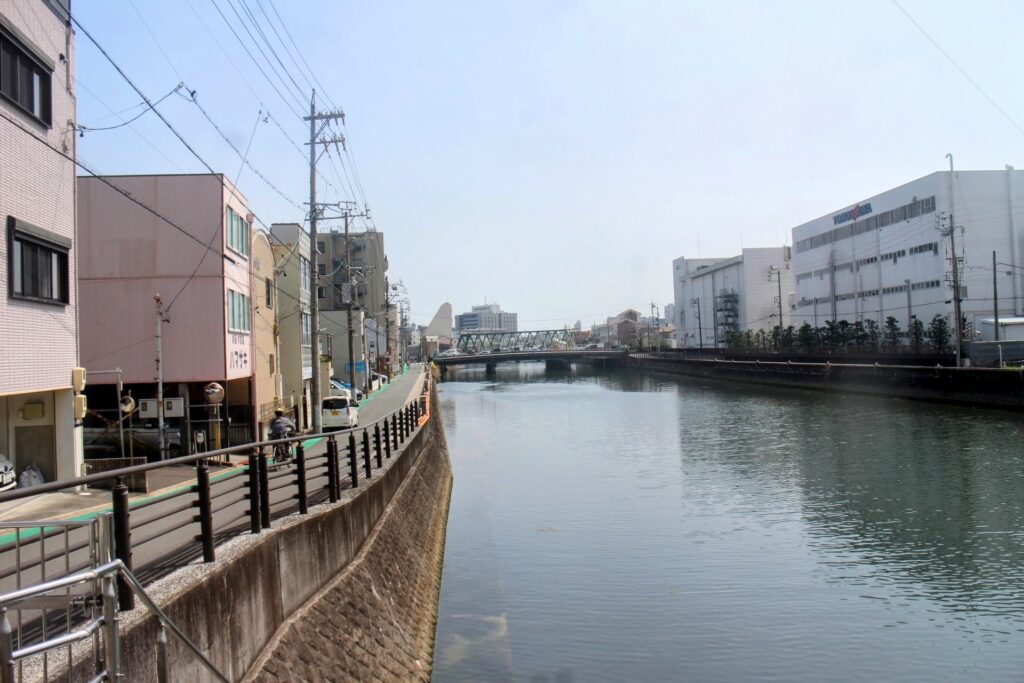 ちびまる子ちゃん　聖地巡礼　さくらももこ
