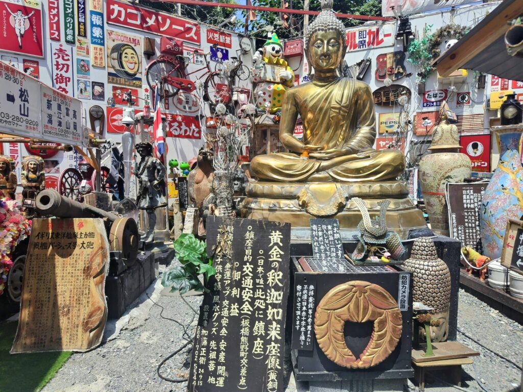 昭和レトロ研究所　「熊野町交差点レトロ空間」