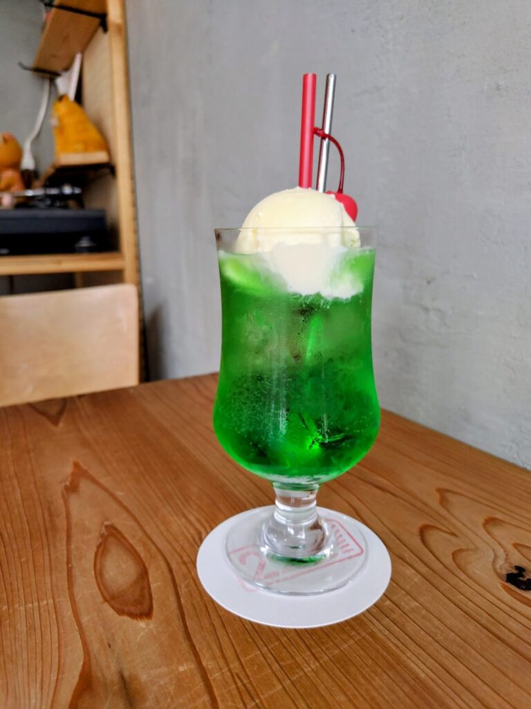 昭和レトロ研究所　たぬきケーキ　吉祥寺「CAFE222」