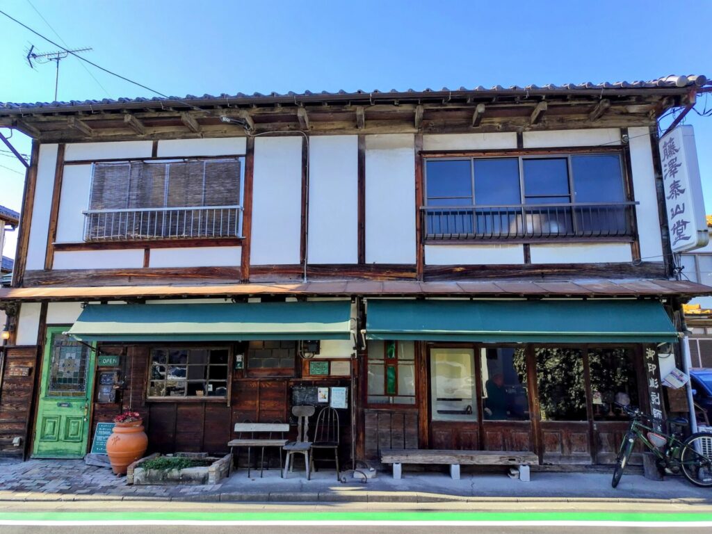 秩父レトロ喫茶 「泰山堂cafe」