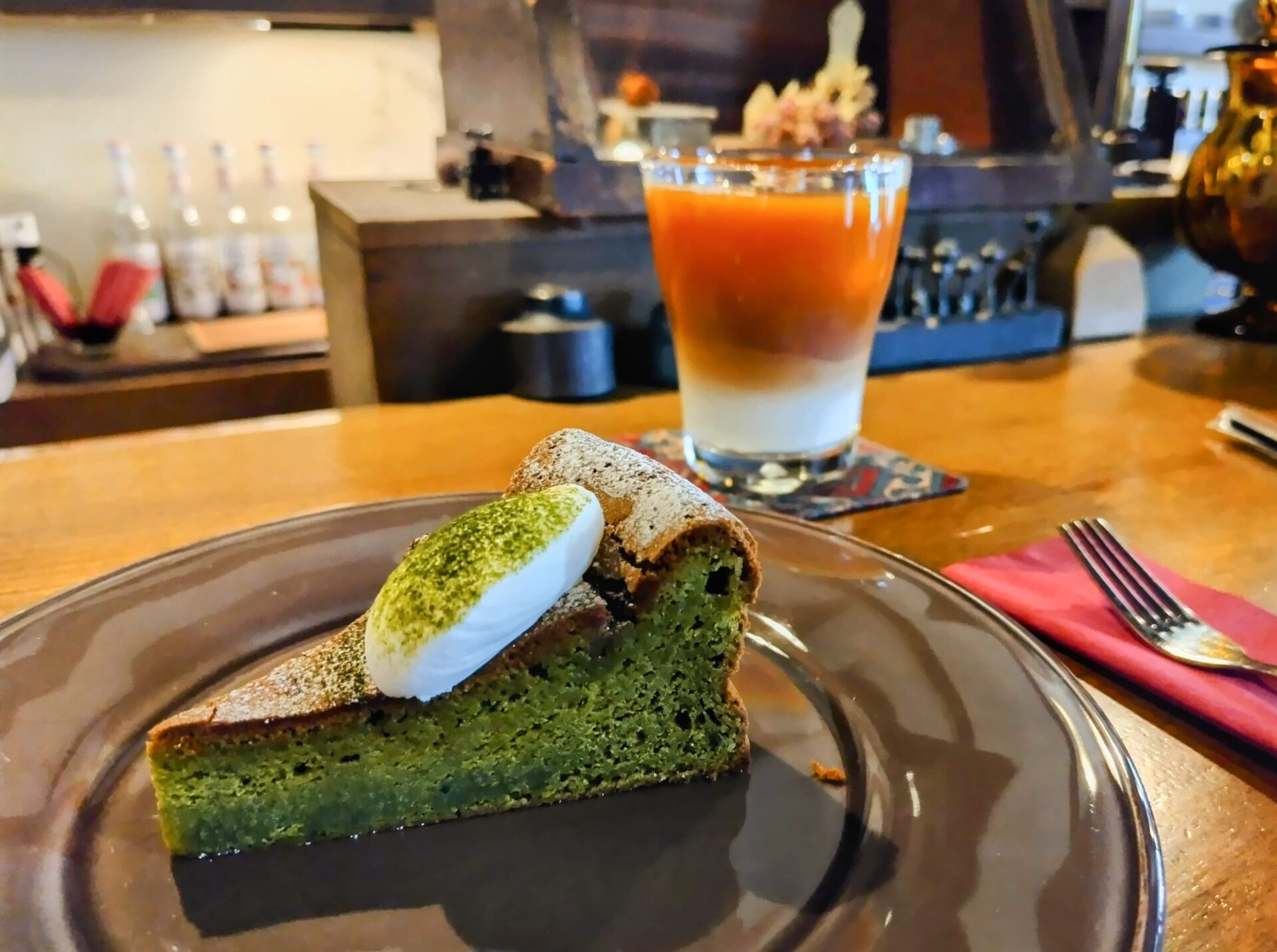 【秩父】「泰山堂 cafe」・瀟洒な昭和レトロ空間でまったり♡珈琲とケーキを嗜む【登録有形文化財】