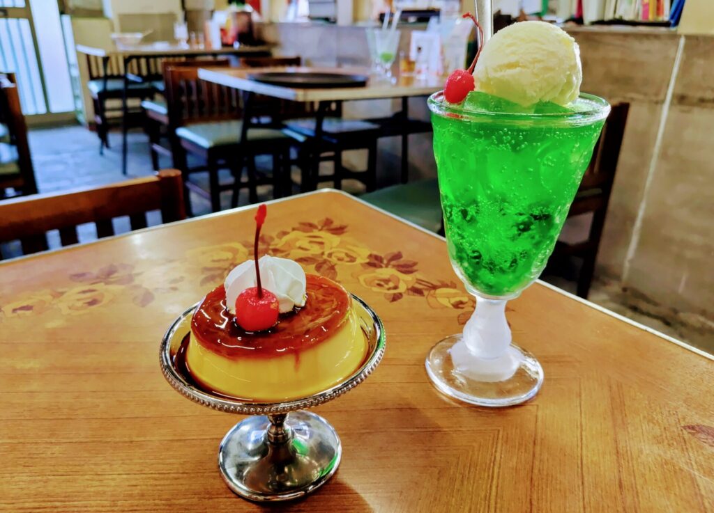 昭和レトロ研究所　秩父　「パリー食堂」