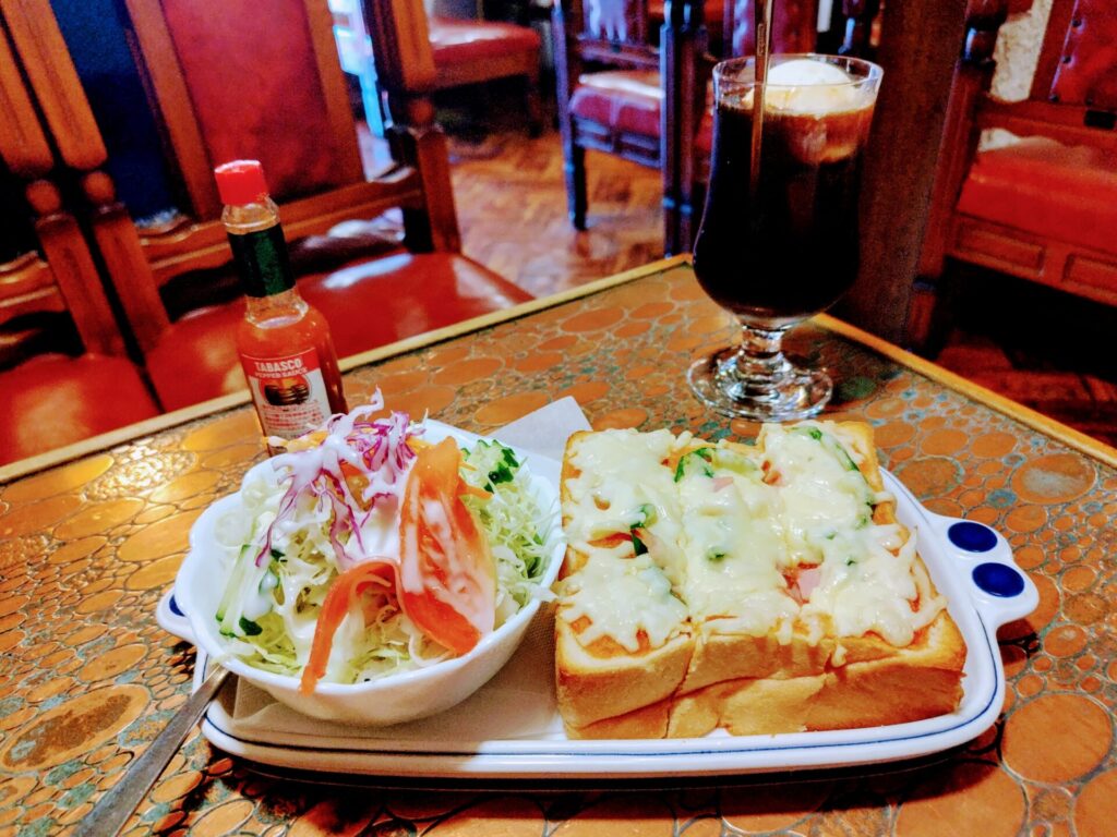 昭和レトロ研究所 秩父レトロ喫茶 「パーラーコイズミ」