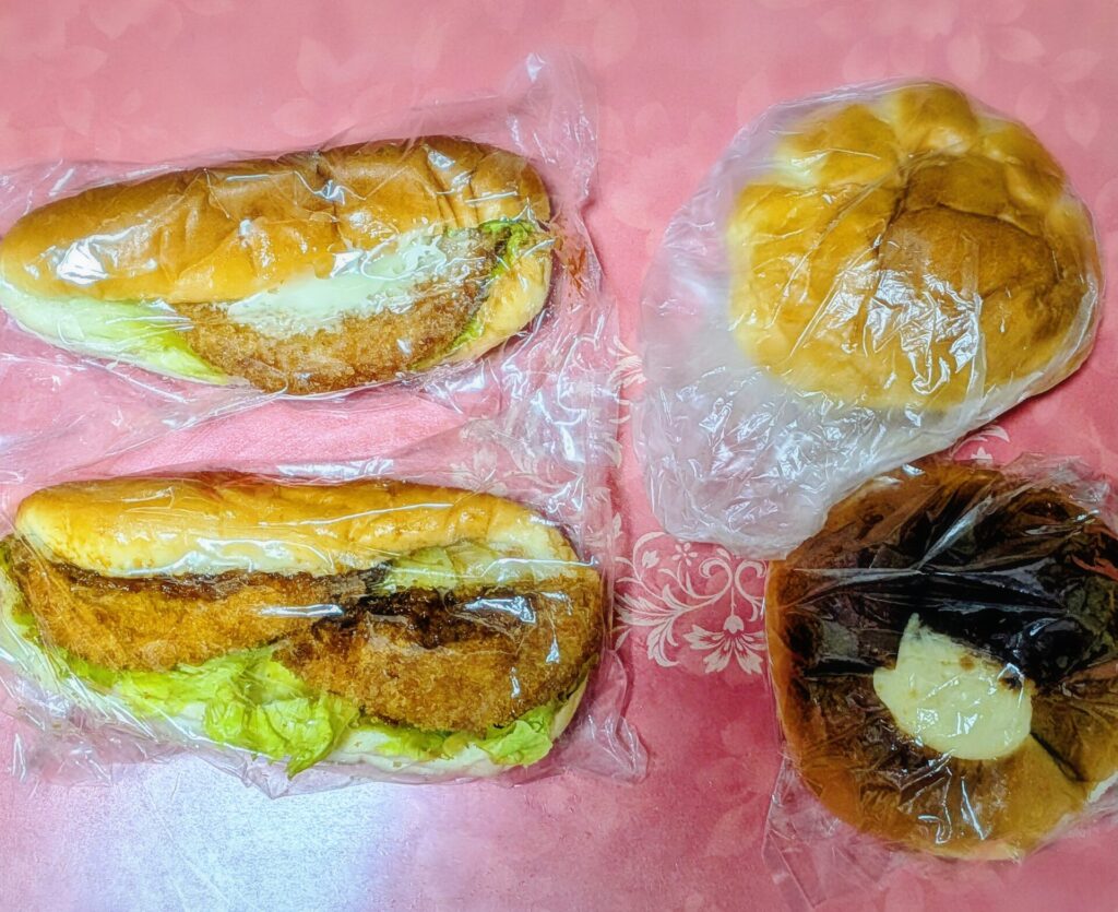 昭和レトロ研究所　甲府「ずんちゃんパン」